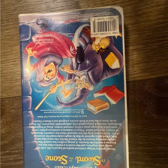 Disney The Sword in the Stone Black Diamond The Classics - Picture 3 of 6